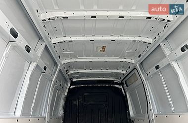Микроавтобус грузовой (до 3,5т) Renault Master 2022 в Дубно