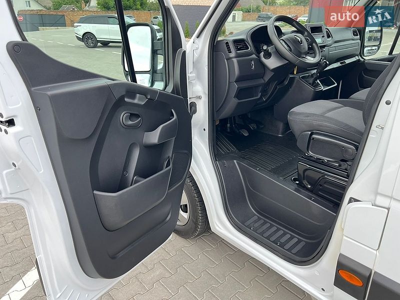 Микроавтобус грузовой (до 3,5т) Renault Master 2022 в Дубно