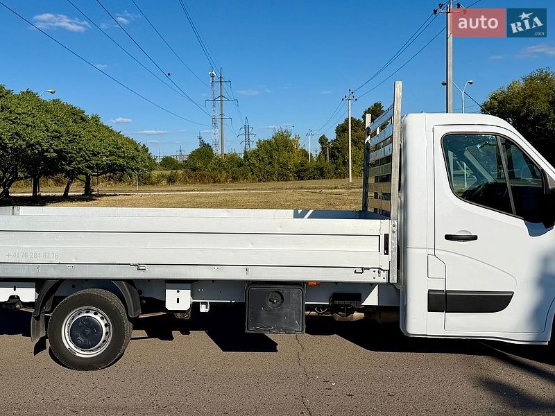 Борт Renault Master 2022 в Рівному