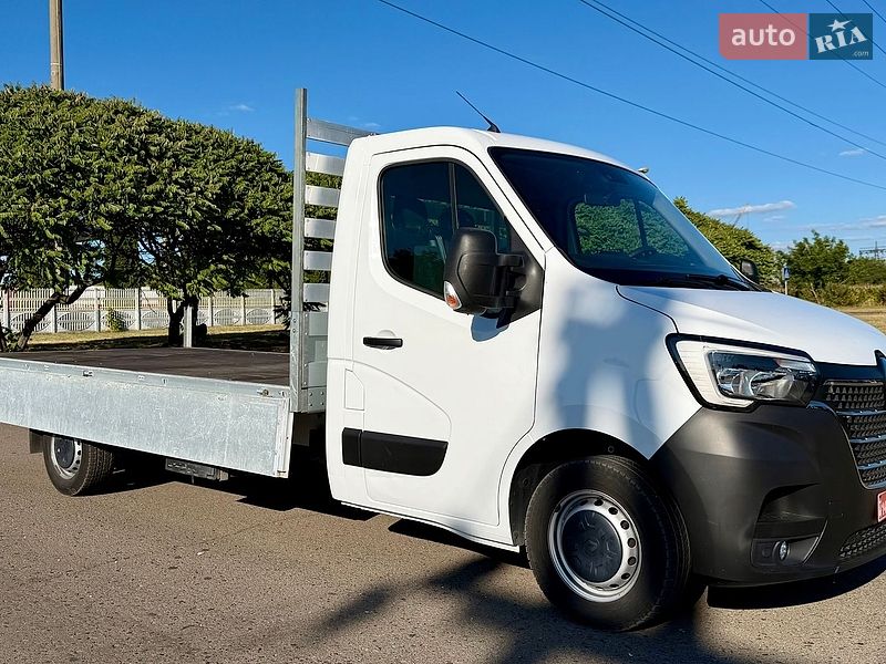 Борт Renault Master 2022 в Рівному