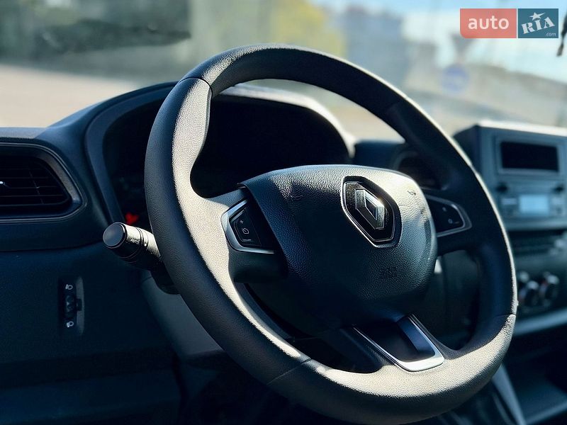 Борт Renault Master 2022 в Рівному