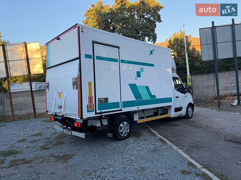 Інші вантажівки Renault Master 2018 в Рівному