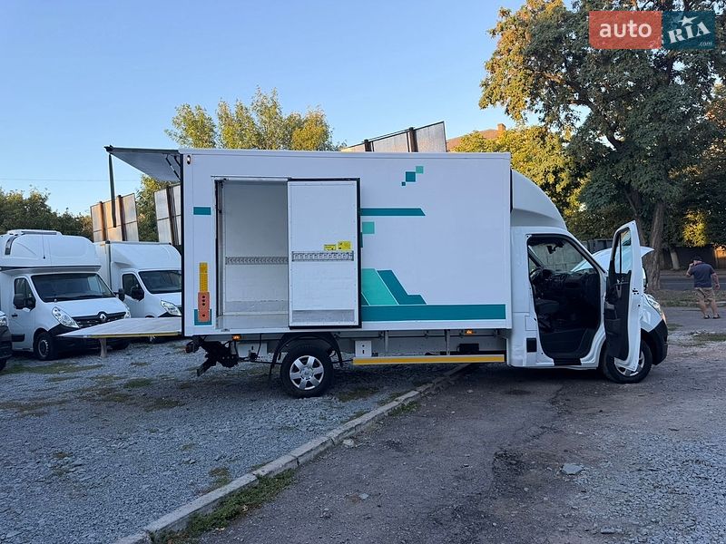 Інші вантажівки Renault Master 2018 в Рівному