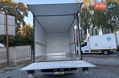 Інші вантажівки Renault Master 2018 в Рівному