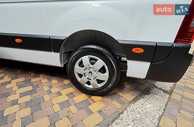Вантажний фургон Renault Master 2022 в Києві
