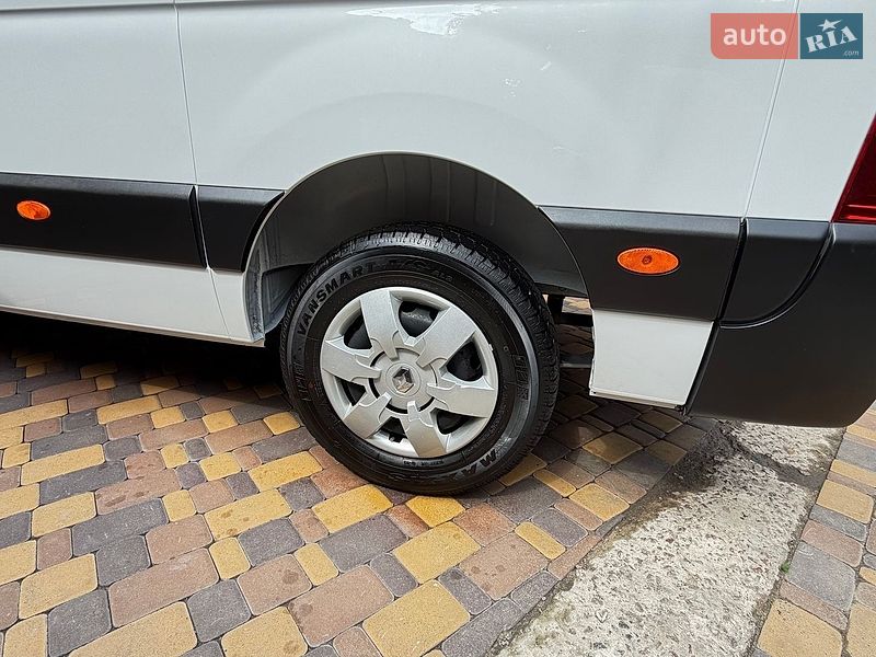 Вантажний фургон Renault Master 2022 в Києві
