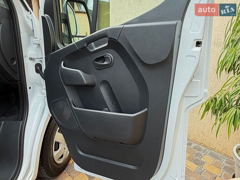 Вантажний фургон Renault Master 2022 в Києві