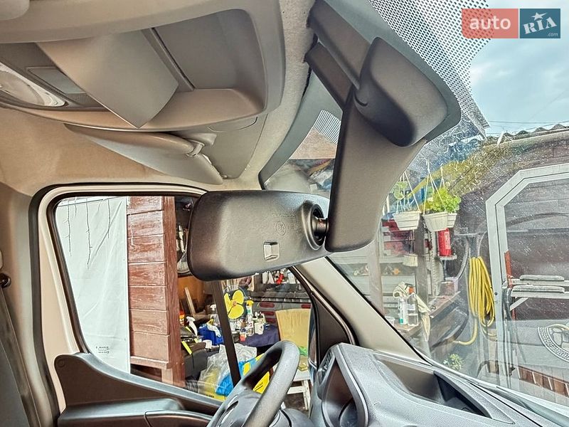 Грузовой фургон Renault Master 2022 в Киеве