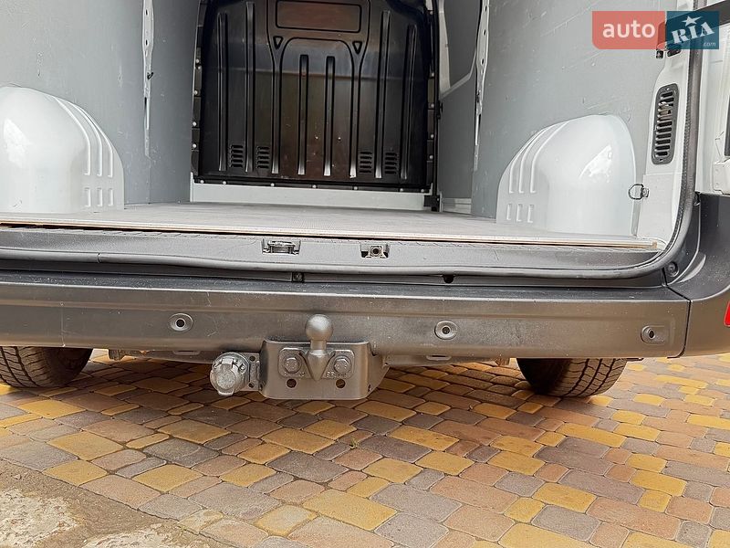 Вантажний фургон Renault Master 2022 в Києві