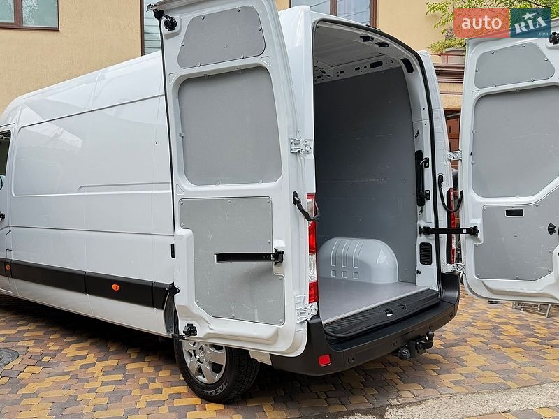 Вантажний фургон Renault Master 2022 в Києві