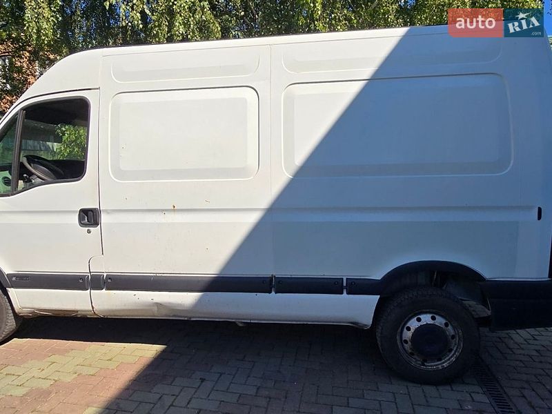 Мінівен Renault Master 2006 в Хмельницькому