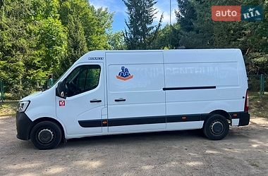 Вантажний фургон Renault Master 2022 в Львові