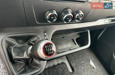 Грузовой фургон Renault Master 2022 в Львове