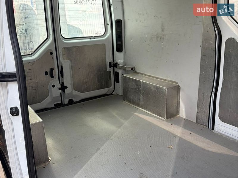 Мікроавтобус вантажний (до 3,5т) Renault Master 2020 в Одесі