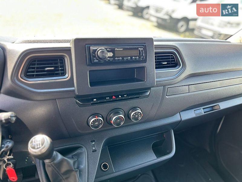 Грузовой фургон Renault Master 2022 в Хусте фото 36 Грузовой фургон Renault Master 2022 в Хусте