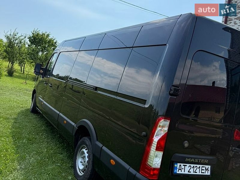 Грузовой фургон Renault Master 2018 в Косове
