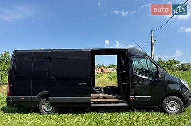 Грузовой фургон Renault Master 2018 в Косове