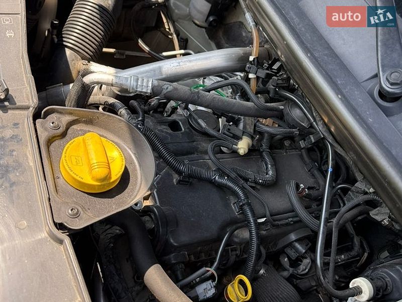 Грузовой фургон Renault Master 2018 в Косове