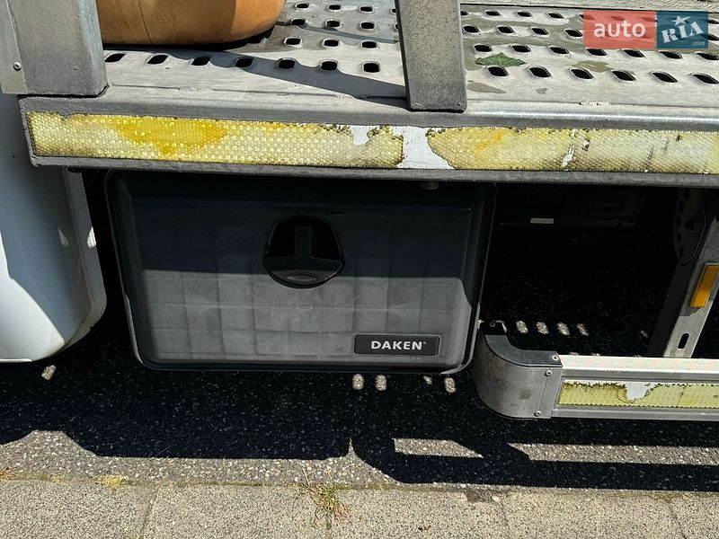 Автовоз Renault Master 2015 в Коломые