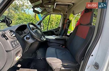 Автовоз Renault Master 2015 в Коломые