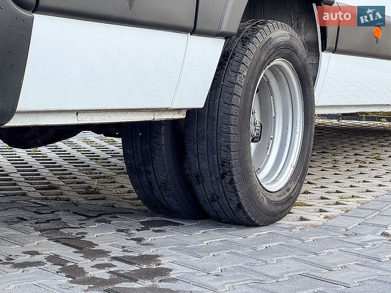 Вантажний фургон Renault Master 2021 в Рівному