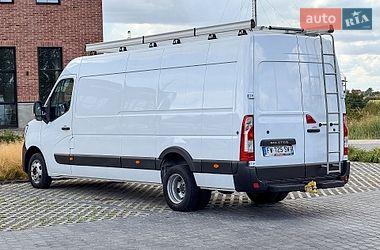 Вантажний фургон Renault Master 2021 в Рівному