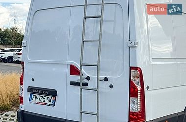Вантажний фургон Renault Master 2021 в Рівному