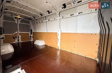Вантажний фургон Renault Master 2021 в Рівному