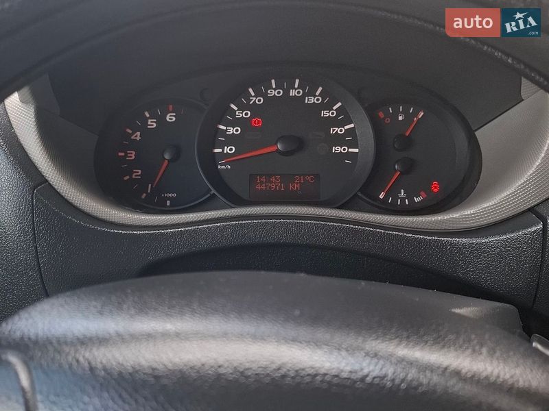 Вантажний фургон Renault Master 2015 в Житомирі фото 13 Вантажний фургон Renault Master 2015 в Житомирі