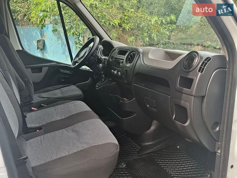 Вантажний фургон Renault Master 2015 в Житомирі фото 14 Вантажний фургон Renault Master 2015 в Житомирі
