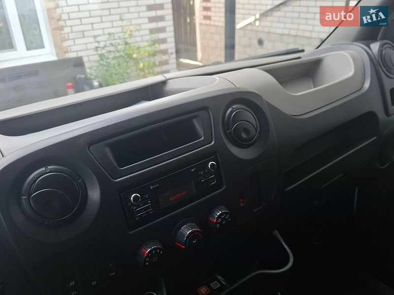 Вантажний фургон Renault Master 2015 в Житомирі фото 21 Вантажний фургон Renault Master 2015 в Житомирі