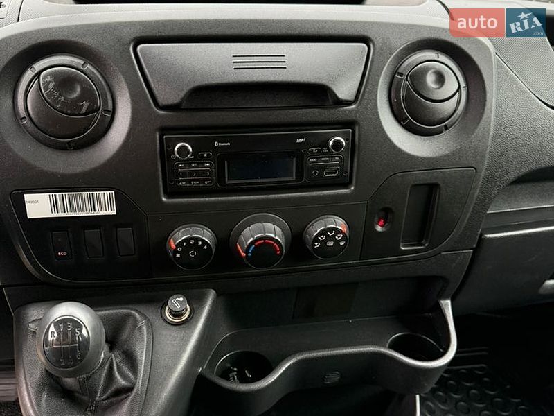 Вантажний фургон Renault Master 2019 в Тернополі