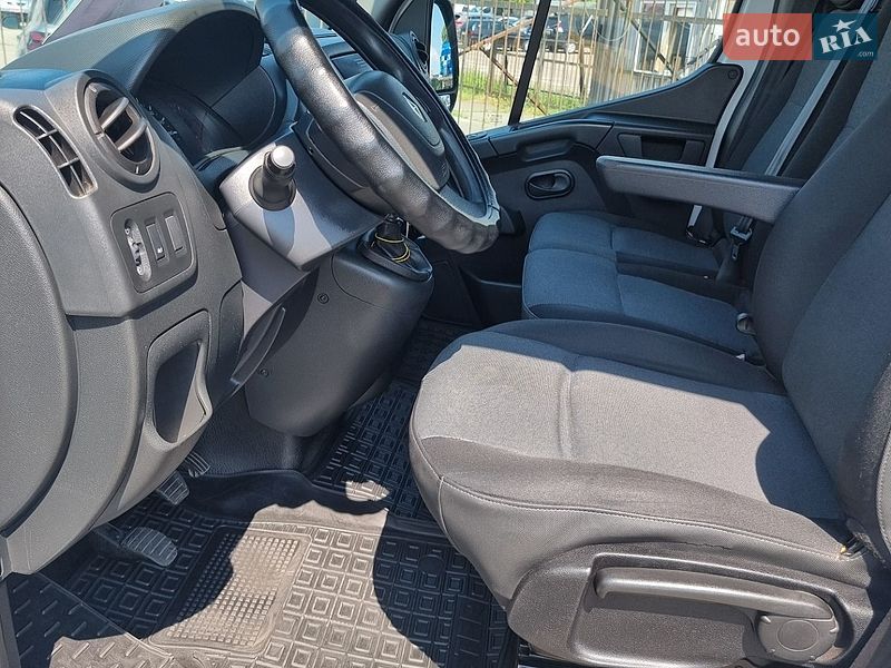 Тентованый Renault Master 2018 в Киеве