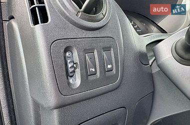 Грузовой фургон Renault Master 2016 в Черновцах