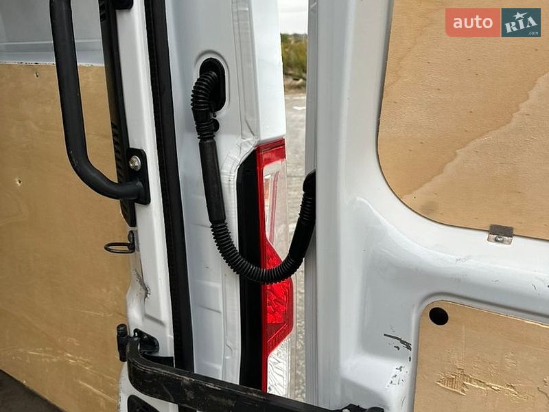 Вантажний фургон Renault Master 2021 в Львові фото 20 Вантажний фургон Renault Master 2021 в Львові