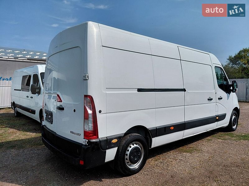 Вантажний фургон Renault Master 2018 в Івано-Франківську