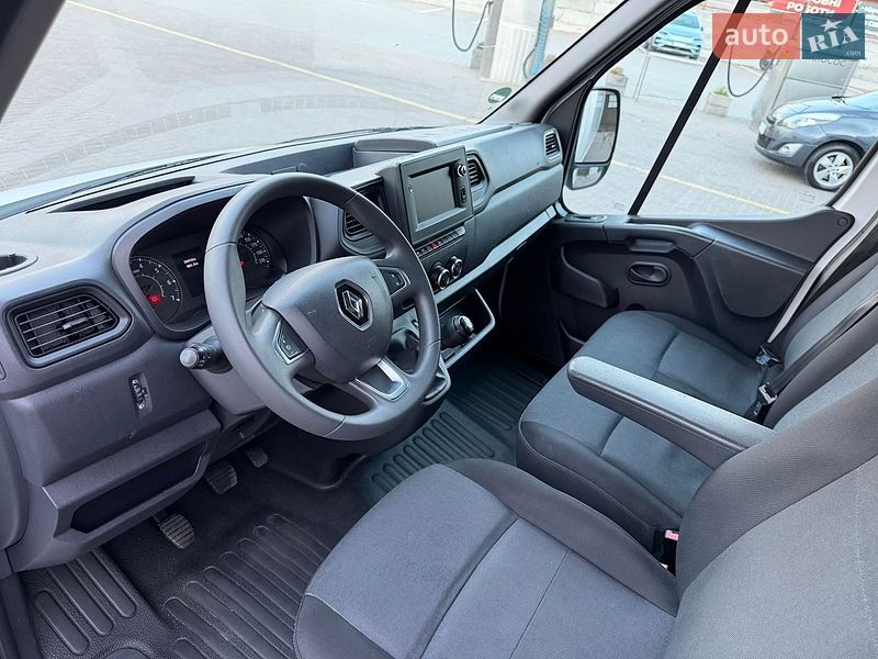 Грузовой фургон Renault Master 2021 в Ирпене