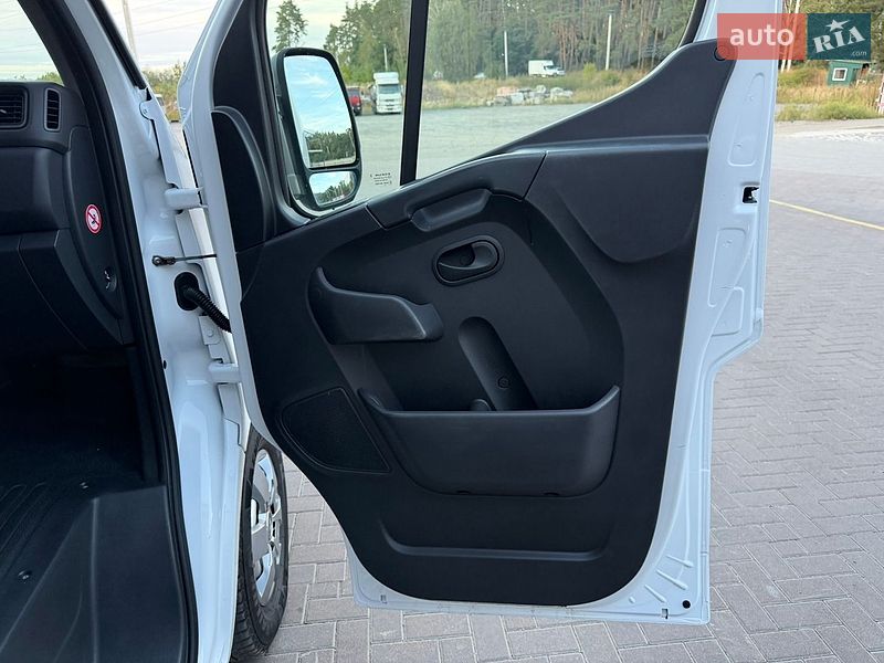 Грузовой фургон Renault Master 2021 в Ирпене