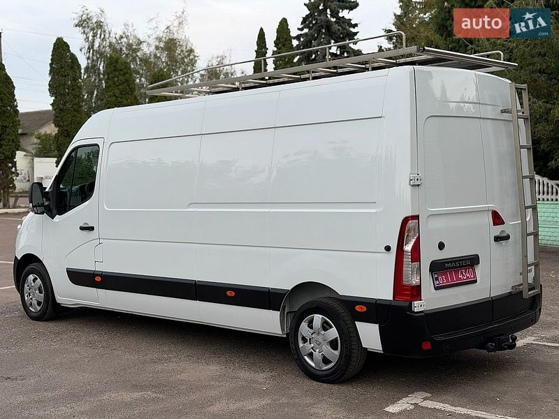 Вантажний фургон Renault Master 2017 в Дубні
