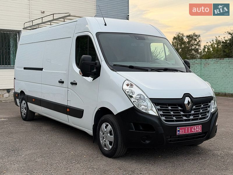 Вантажний фургон Renault Master 2017 в Дубні
