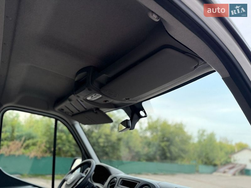 Вантажний фургон Renault Master 2017 в Дубні