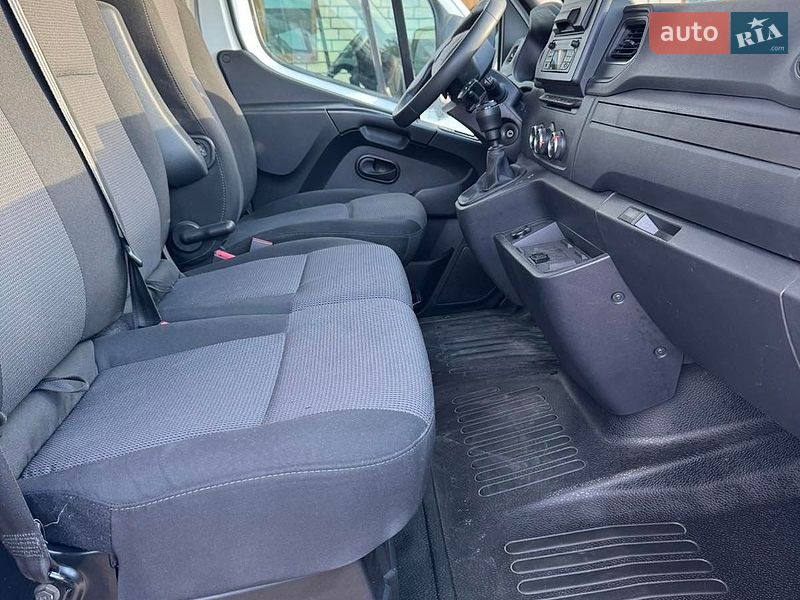 Вантажний фургон Renault Master 2022 в Рованцях фото 2 Вантажний фургон Renault Master 2022 в Рованцях