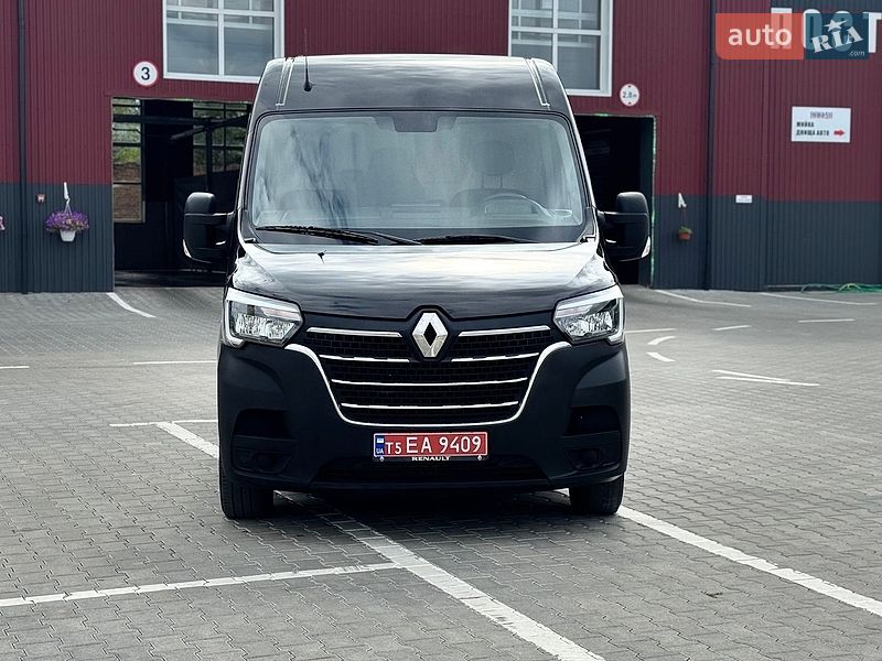 Вантажний фургон Renault Master 2023 в Дубні