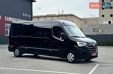 Вантажний фургон Renault Master 2023 в Дубні