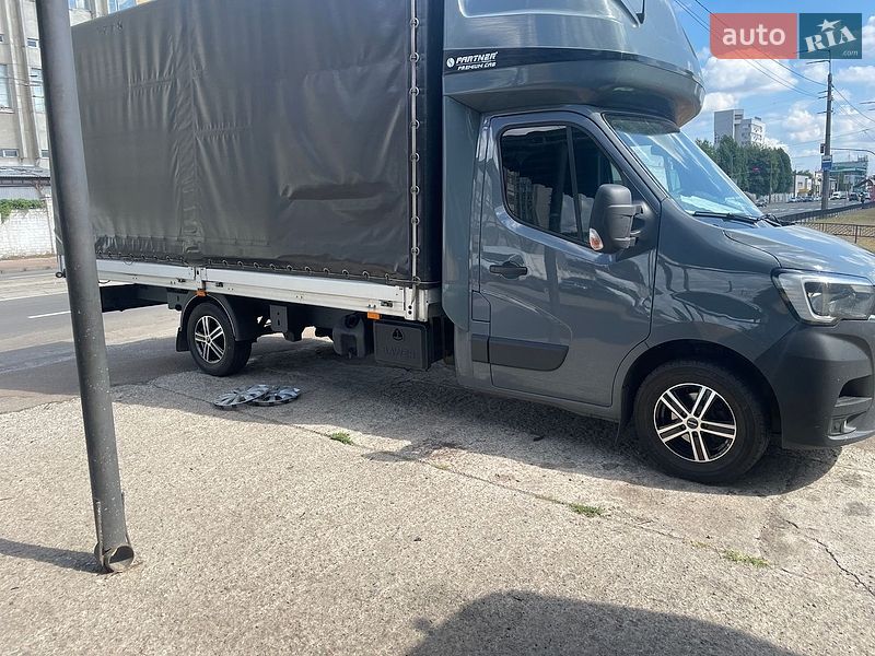 Тентованый Renault Master 2020 в Киеве