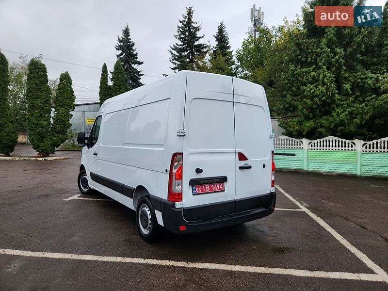 Грузовой фургон Renault Master 2022 в Дубно