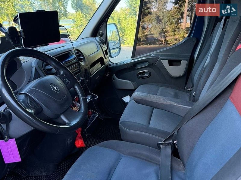 Грузовой фургон Renault Master 2015 в Киеве