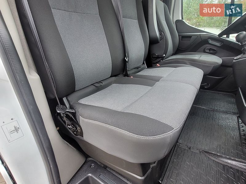 Грузовой фургон Renault Master 2019 в Луцке