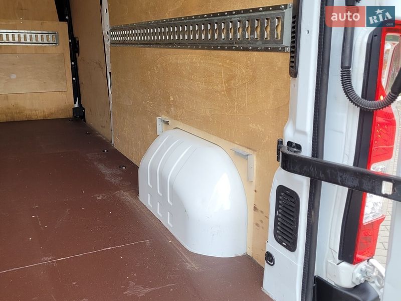 Грузовой фургон Renault Master 2019 в Луцке