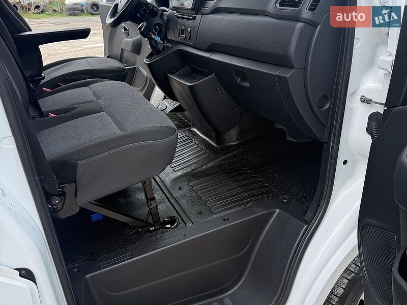 Грузовой фургон Renault Master 2020 в Львове фото 24 Грузовой фургон Renault Master 2020 в Львове